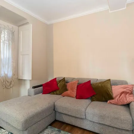 Garibaldi Lovely Apt Apartment