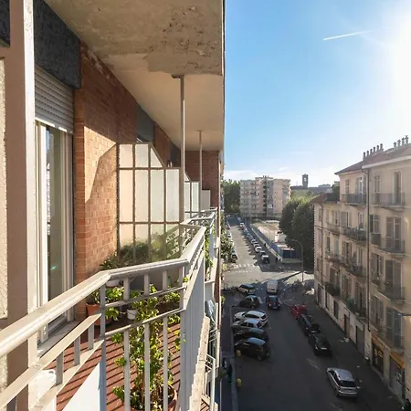 Aurora Lovely Flat With Balcony * Turin