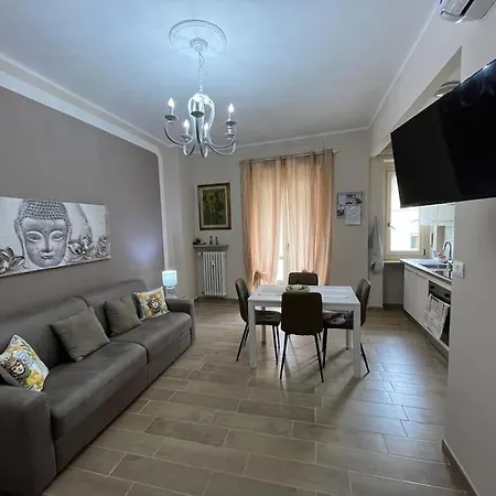 Attico Briccarello: Elegant Near Palaalpitour And Olympic Stadium Turin