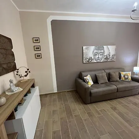 Apartment Attico Briccarello: Elegant Near Palaalpitour And Olympic Stadium *