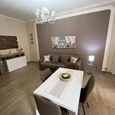 Attico Briccarello: Elegant Near Palaalpitour And Olympic Stadium Apartment