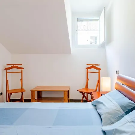 Apartamento Ca Maria Vittoria By Happyhostorino *
