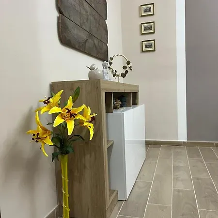 Attico Briccarello: Elegant Near Palaalpitour And Olympic Stadium
