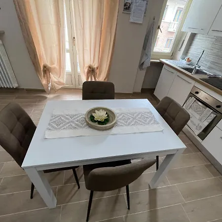 Attico Briccarello: Elegant Near Palaalpitour And Olympic Stadium Apartment