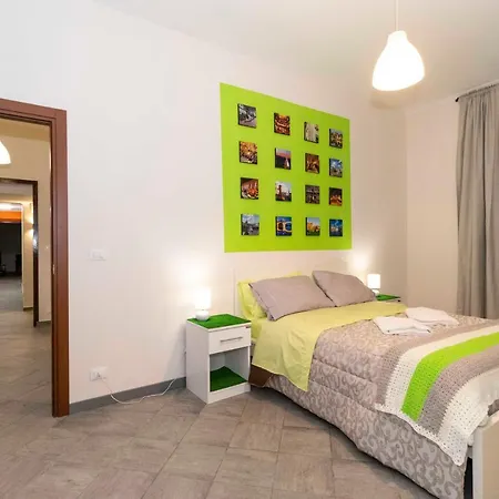 Boucheron Near Piazza Statuto! Apartment Turin