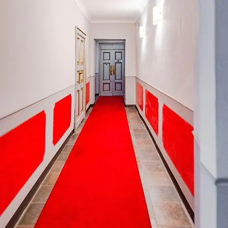 Apartamento Ca Maria Vittoria By Happyhostorino Turim