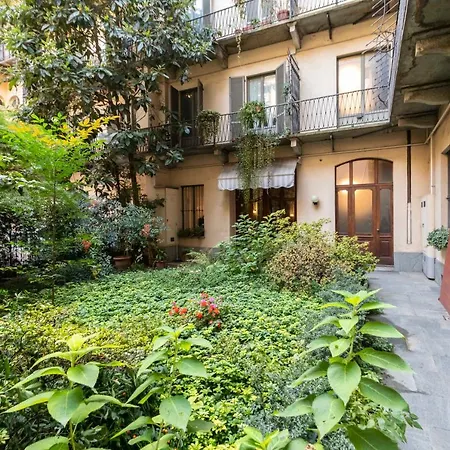 Boucheron Near Piazza Statuto! Apartment Turin