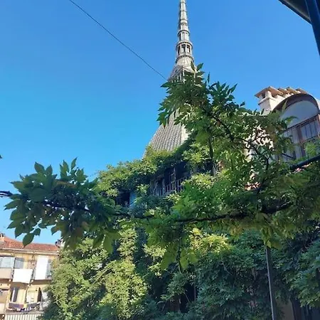 Sotto La Mole Antonelliana *