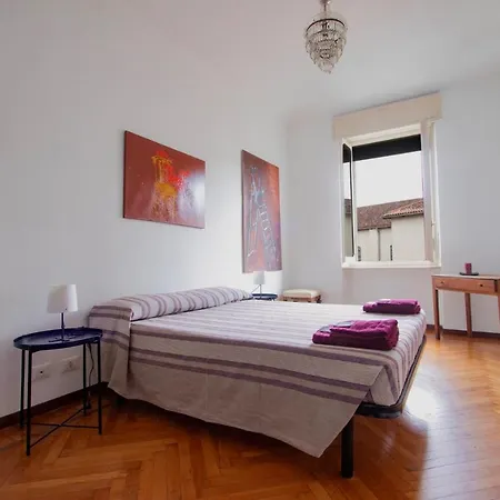 Casa D'artista - Charming + Parking Appartamento