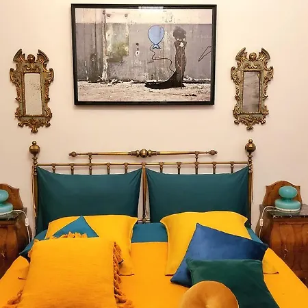 La Casa Degli Specchi Apartment