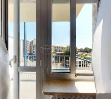 Bellissimo Alloggio Vicino Metro Bengasi,lino House Apartment