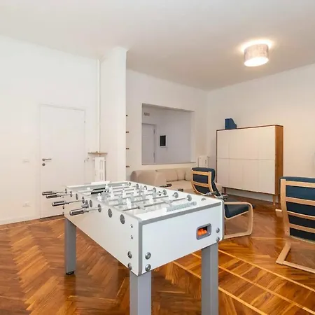 New! Cit Elegant With Parking Apartment