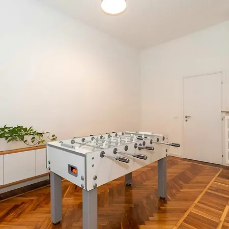 New! Cit Elegant With Parking Apartment Turin