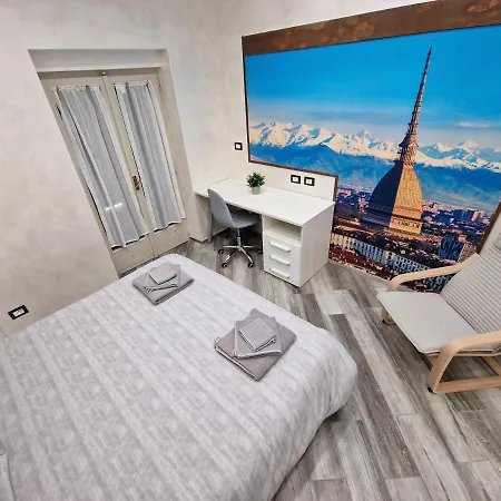 Apartment In Piazza Vittorio Veneto Con Parcheggio, *