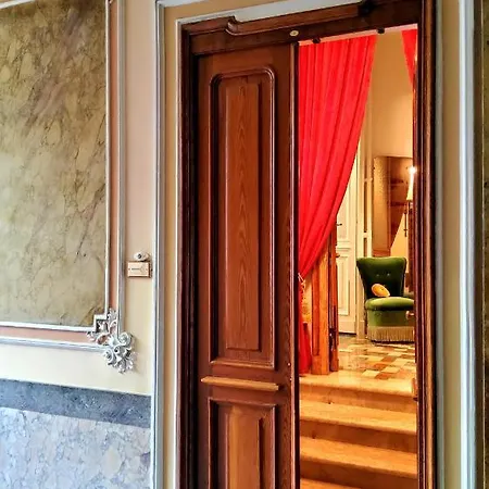 La Casa Degli Specchi * Torino