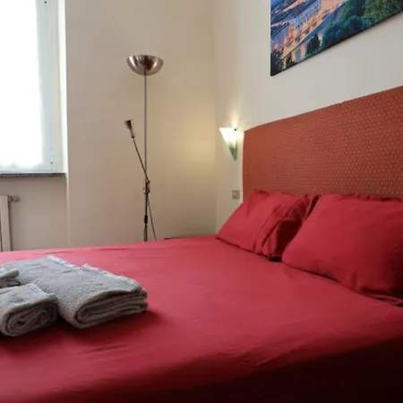 Bel Bilocale Vicino Alla Metropolitana E Al Centro Apartment *