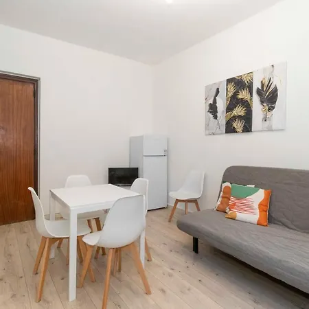 Madonna Delle Rose Cozy Aprtment X4 *