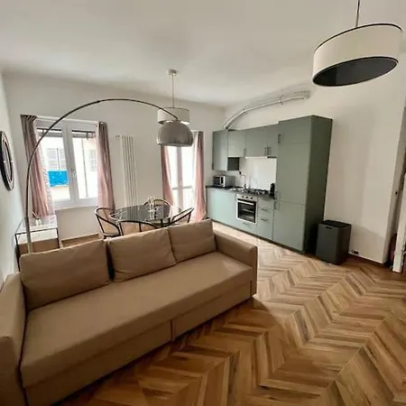 Casa Sassari - Vicino Porta Susa F.s. Torino