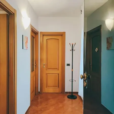 La Finestra Sui Cappuccini Apartment *