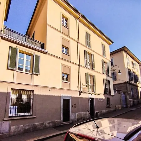 La Finestra Sui Cappuccini Apartment *