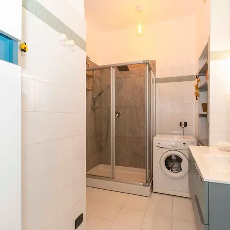 P.zza Vittorio Veneto Cozy Apt W/private Parking Apartment Turin