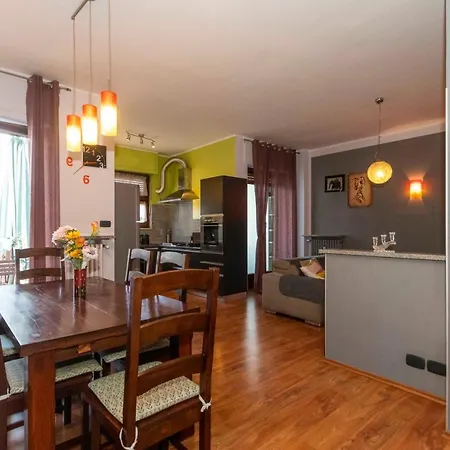 P.zza Vittorio Veneto Cozy Apt W/private Parking Apartment Turin