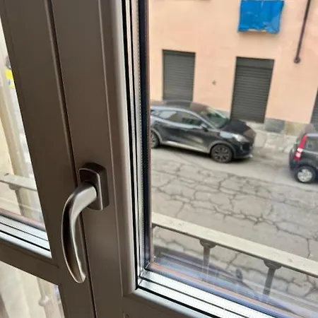 Appartamento Casa Sassari - Vicino Porta Susa F.s. *