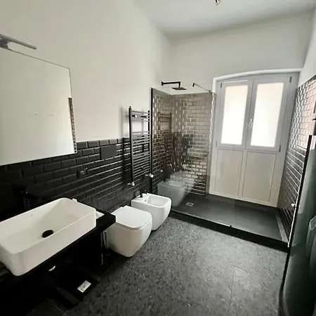 Casa Sassari - Vicino Porta Susa F.s. Appartamento Torino