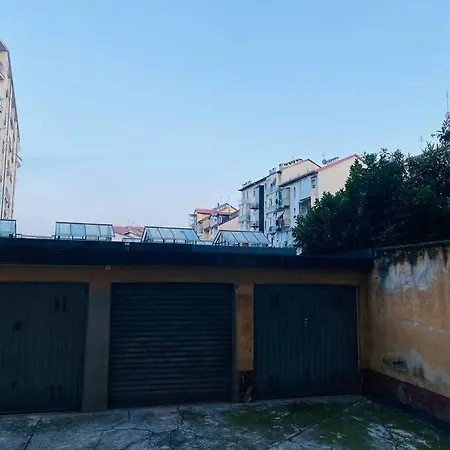 Cit,ma C'e Tut!tiny,but Need Is In! Turin