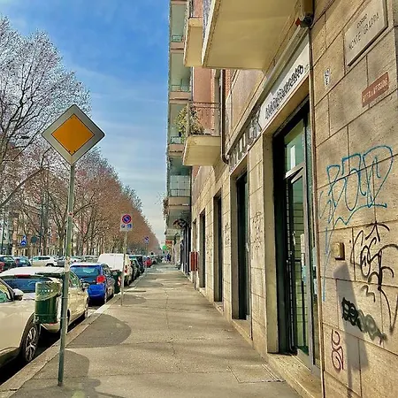 Bella House, A 200 Metri Dalla Metropolitana *