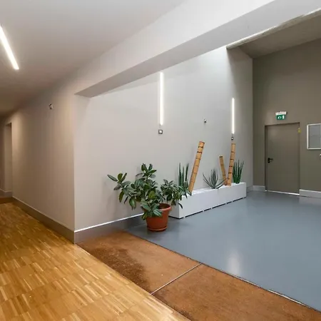 Apartment Dora Riverside Modern With Private Parking *