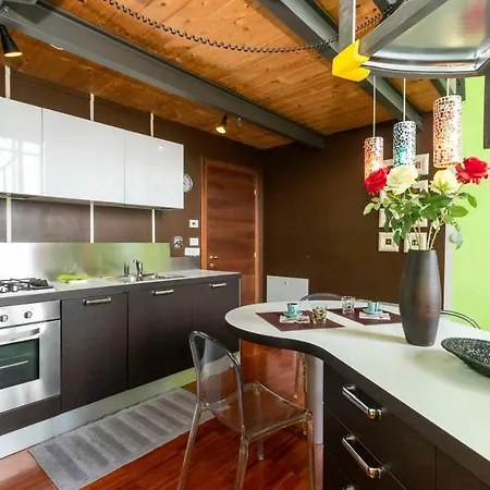 Apartment Dora Riverside Modern With Private Parking