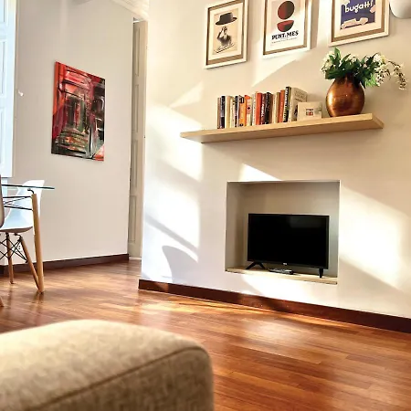 Comfort Zone-charming, Quiet, Historic Center * Turin
