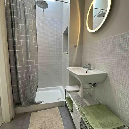 Apartment Piccolo Loft Sui Tetti Di Turin