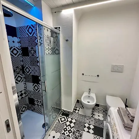 Appartement Casa Santa Chiara - Vicino Porta Susa F.s. *