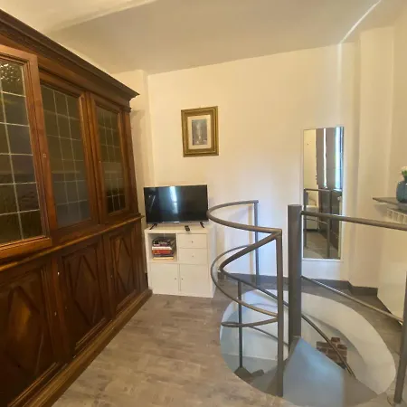 Apartment Alloggio Sassi Turin