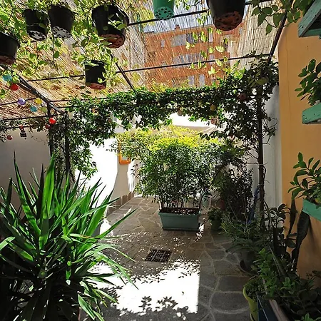 Cozy With Garden In Lingotto Area Turin