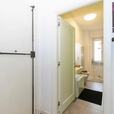 Apartment Vanchiglia Sunny Flat *