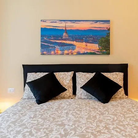Apartment Cozy Close To Metro