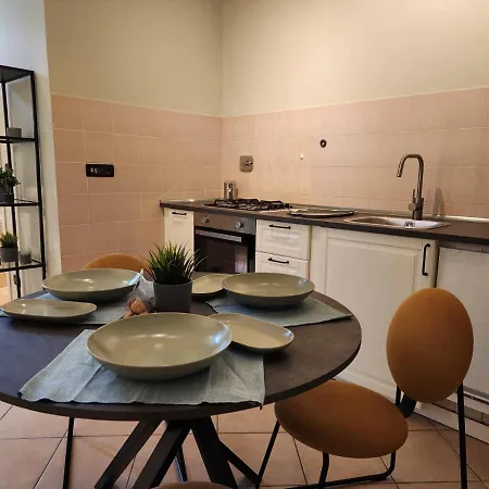 Apartment Da Amelie - Casa Lorenzo Nel Cuore Della Gran Madre A *