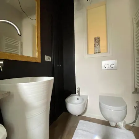 Da Amelie - Casa Ludovica Nel Cuore Della Gran Madre A Apartment Turin