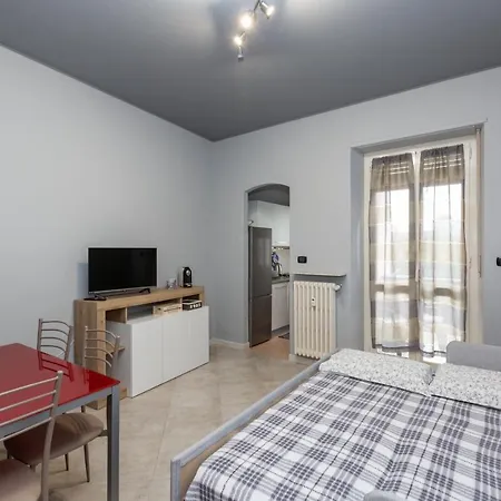 Interno Nizza Torino