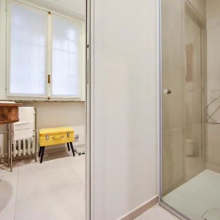 Casa Di Fantaye By Happyhostorino Torino