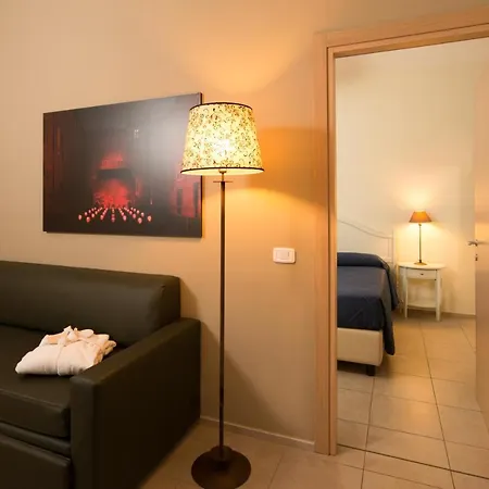 Aparthotel Santa Giulia E 3*