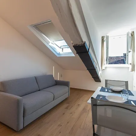Mansarda 9, Tiny House *