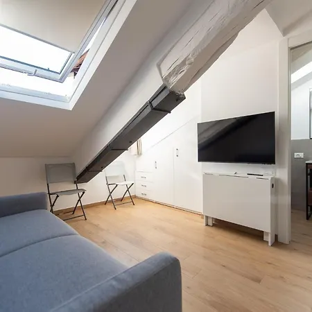 Mansarda 9, Tiny House Apartment