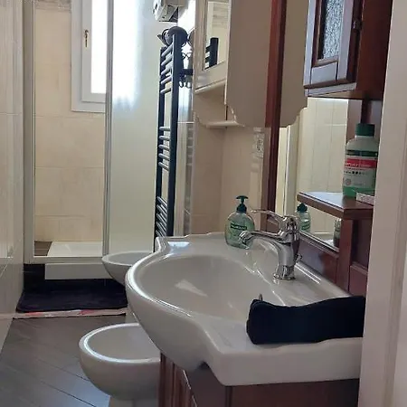 Tania House, Metro Italia 61 Appartement Turin