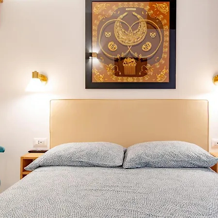 Cavour Central Apartment *