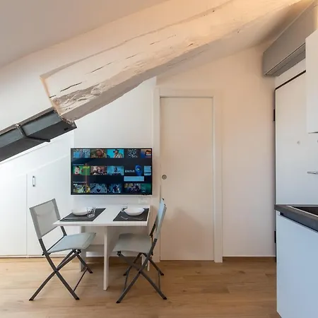 Mansarda 9, Tiny House * Turin