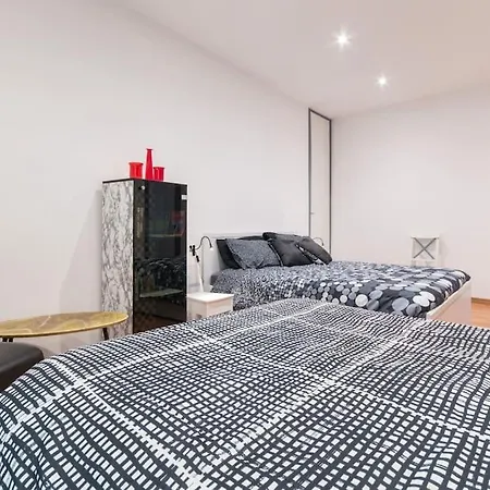 Apartment Cozy Santa Chiara *